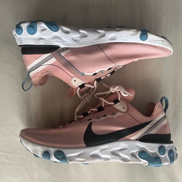 Nike React Element 55 in Coral Stardust/Light Soft Pink/Light Blue/Oil Grey - Picture 5 of 6